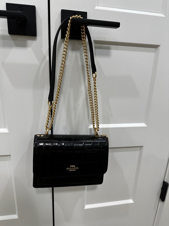 Coach Handbags - NEW Coach Black Croc-Embossed Shoulder Bag with Gold Chain Strap